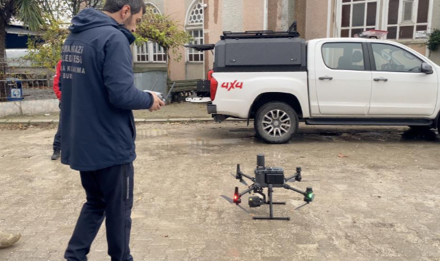 Alzheimer hastası yaşlı adam drone ile aranıyor