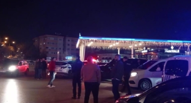 Bekçilere silahını göstererek tehdit etti