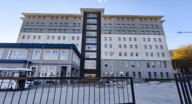 Bursa'da yükümlüler KYK yurtlarını temizledi