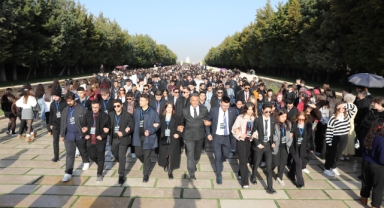 Bursalı gençler, Ata’nın huzuruna çıktı
