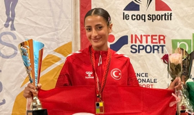 Büyükşehir Belediyesporlu Nazmiye Ak dünya üçüncüsü