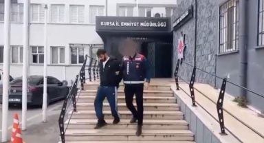 Dolandırıcı 120 saatlik kamera incelemesi sonucu yakalandı