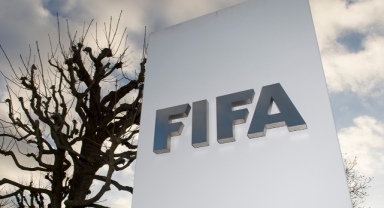 FIFA, ilave transfer dönemi talebini reddetti