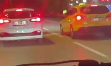 Korsan taşımacılık yapan sürücüyü taksiciler kovaladı