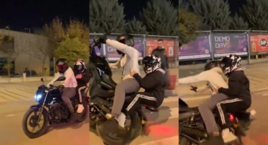  Motosikletiyle ön kaldırdı kayarak böyle düştü