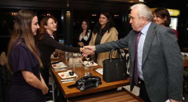 Nilüfer Belediyesi’nden öğretmenlere vefa