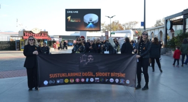 Sahipsiz ayakkabılar kadın cinayetlerini anlattı