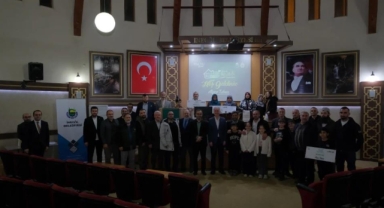 Aile okulunda ödüller sahiplerini buldu