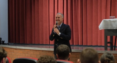 Başkan Taban, gençlere kulak verdi