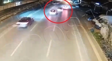 Ehliyetsiz genç makas atarken kaza yaptı