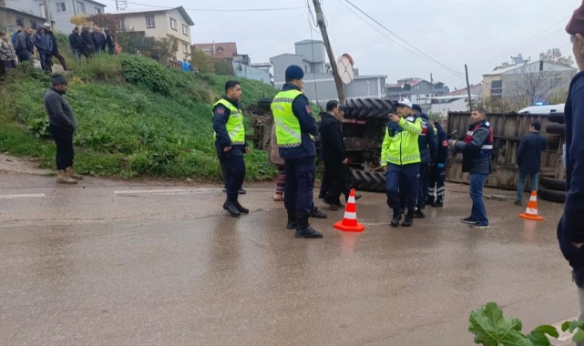 Gemlik Belediyesi'ne ait traktör kaza yaptı: 1 ölü
