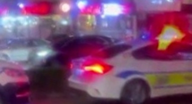 Kendi oğlunun yaralandığını gören polis şok yaşadı