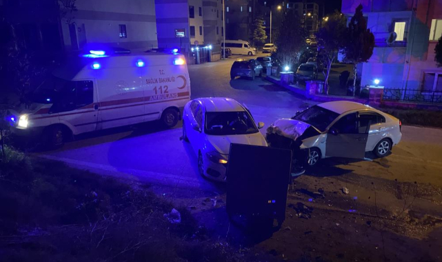 Mudanya'da hız ihlali feci kazaya yol açtı: 4 yaralı