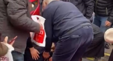 Raylardan geçmek isteyen adama tramvay çarptı