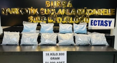 Uyuşturucu operasyonu'nda 51 bin adet extacy ele geçirildi