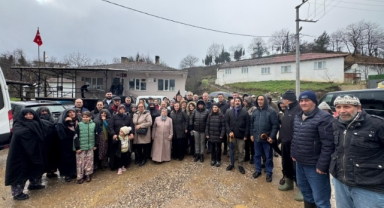 Çevre felakatinin yaşandığı köye destek büyüyor 