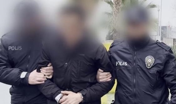 Otobüste tartıştığı genci darbeden şüpheli yakalandı