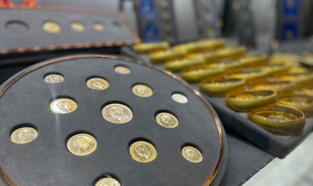 Serbest piyasada altın ve gümüş fiyatları