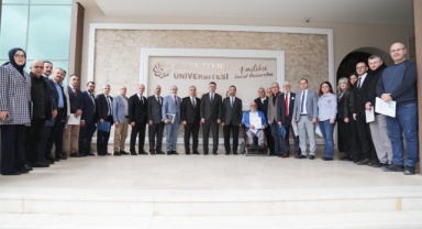 BTÜ’de personele vefa ödülü