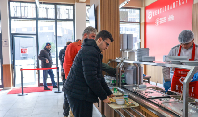 Bursa Büyükşehir Kent Lokantaları yoğun ilgi görüyor