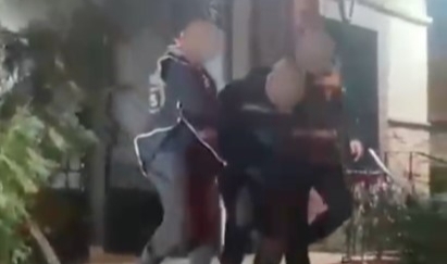 Bursa'da tarihi eser ve ruhsatsız silah operasyonu