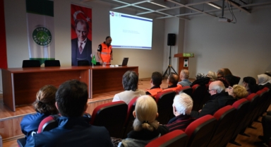 Bursa Kent Konseyi afetle mücadele ediyor