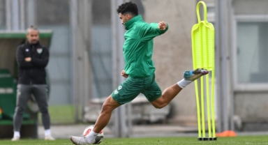 Bursaspor Isparta deplasmanı için yola çıkıyor