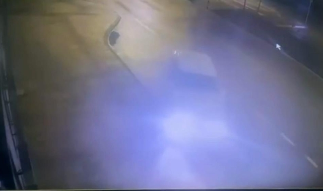 Ehliyetsiz sürücü kaza yapıp kaçtı ama polis yakaladı