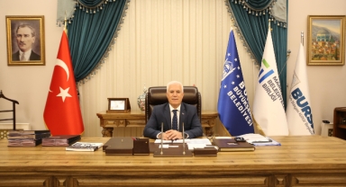 Fitch Bursa’nın kredi notunu ‘Pozitif’e çıkardı