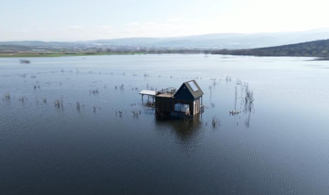 Göl Havzasına Bungalov yapmışlar