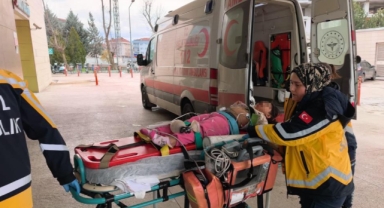 Hafif ticari aracın çarptığı çocuk ağır yaralandı