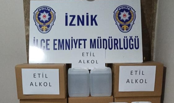 İznik'te 135 litre etil alkol ele geçirildi