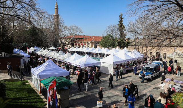 ‘Meydan Kadınların’ dayanışma pazarı doldu taştı