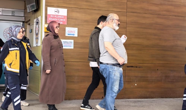 Mobilya ustası, 3 parmağını frezeye kaptırdı