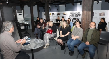 Şair Ahmet Erhan Nilüfer’de özel bir sergiyle anıldı