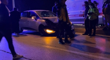 2 otomobilin çarpıştığı kazada 1 kişi yaralandı