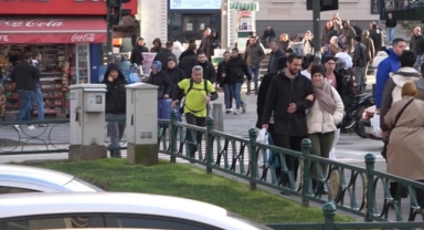 66 yaşındaki maratoncu esnaf işe koşarak gidip geliyor
