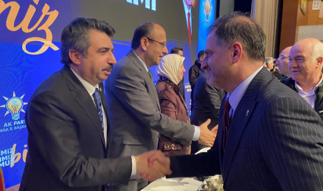 AK Parti Bursa partililer ve vatandaşlarla bayramlaştı