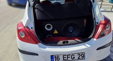 Aracında ses sistemi bulunan sürücüye ceza yağdı