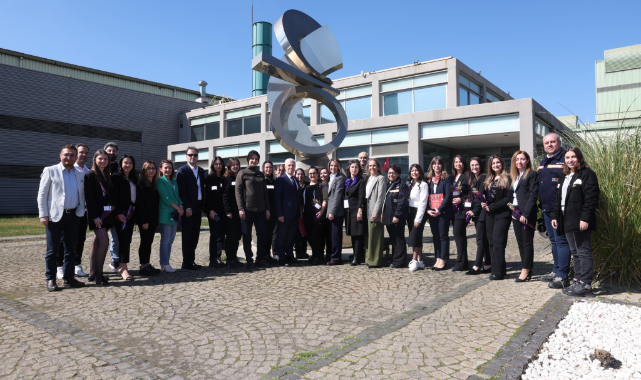 Başkan Bozbey'den kadın emekçilere anlamlı ziyaret