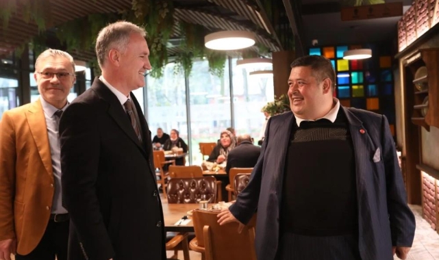 Başkan Taban Engelsiz Yaşam Merkezi öğrencileriyle kahvaltı yaptı