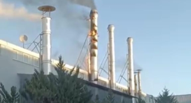 Bursa'da fabrika bacasında yangın çıktı