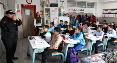 Bursa'da miniklere afet eğitimi