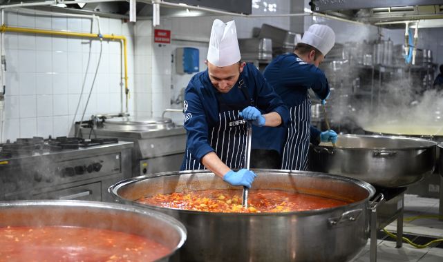 Bursa'nın dayanışma mutfağı büyüyor