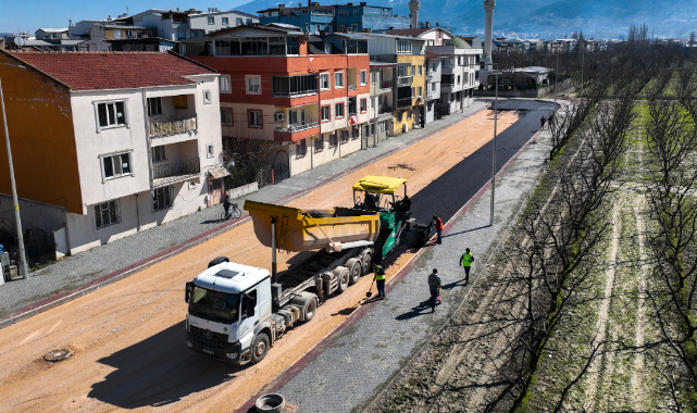 Bursa'nın ilçelerine ulaşım yatırımları hız kesmiyor