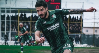 Bursaspor 3 puanı tek golle aldı