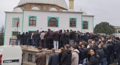 Feci kazada hayatını kaybeden genç toprağa verildi