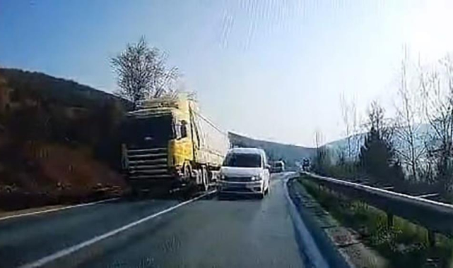 Hatalı sollama yaptı faciaya ramak kaldı