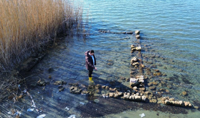 İznik Gölü çekiliyor tarih gün yüzüne çıkıyor