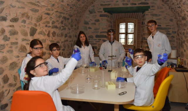 Molla Yegan Çocuk Üniversitesi'ne yoğun ilgi